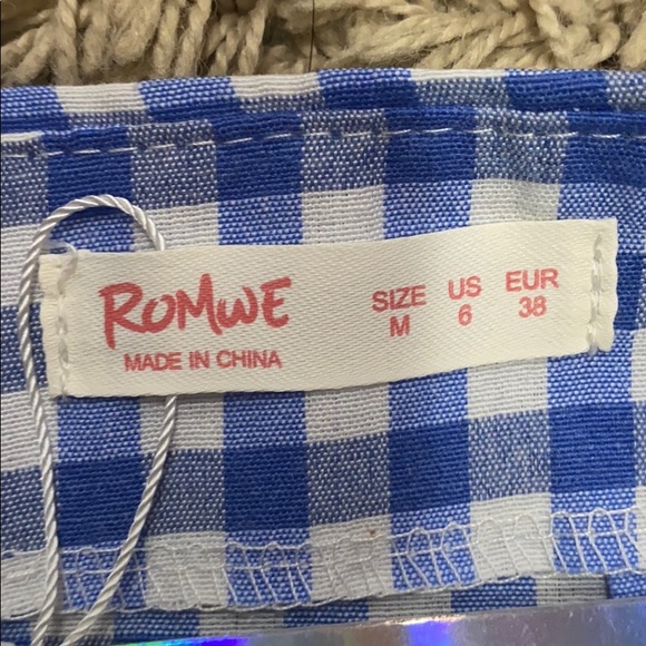 Brand new with tags: Blue checkered Romwe skirt - Picture 3 of 3